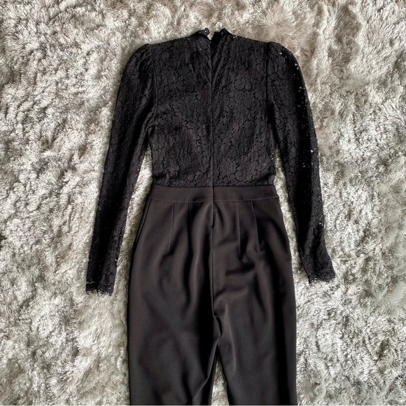 Express Black Lace Long Sleeve Jumpsuit Size 2 - Picture 4 of 8